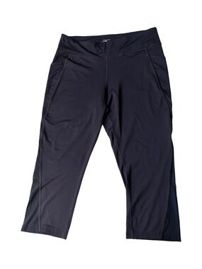 tek gear Black Performance Capri Leggings